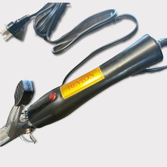 Revlon | Hair Curling Iron - Picture 3 of 4